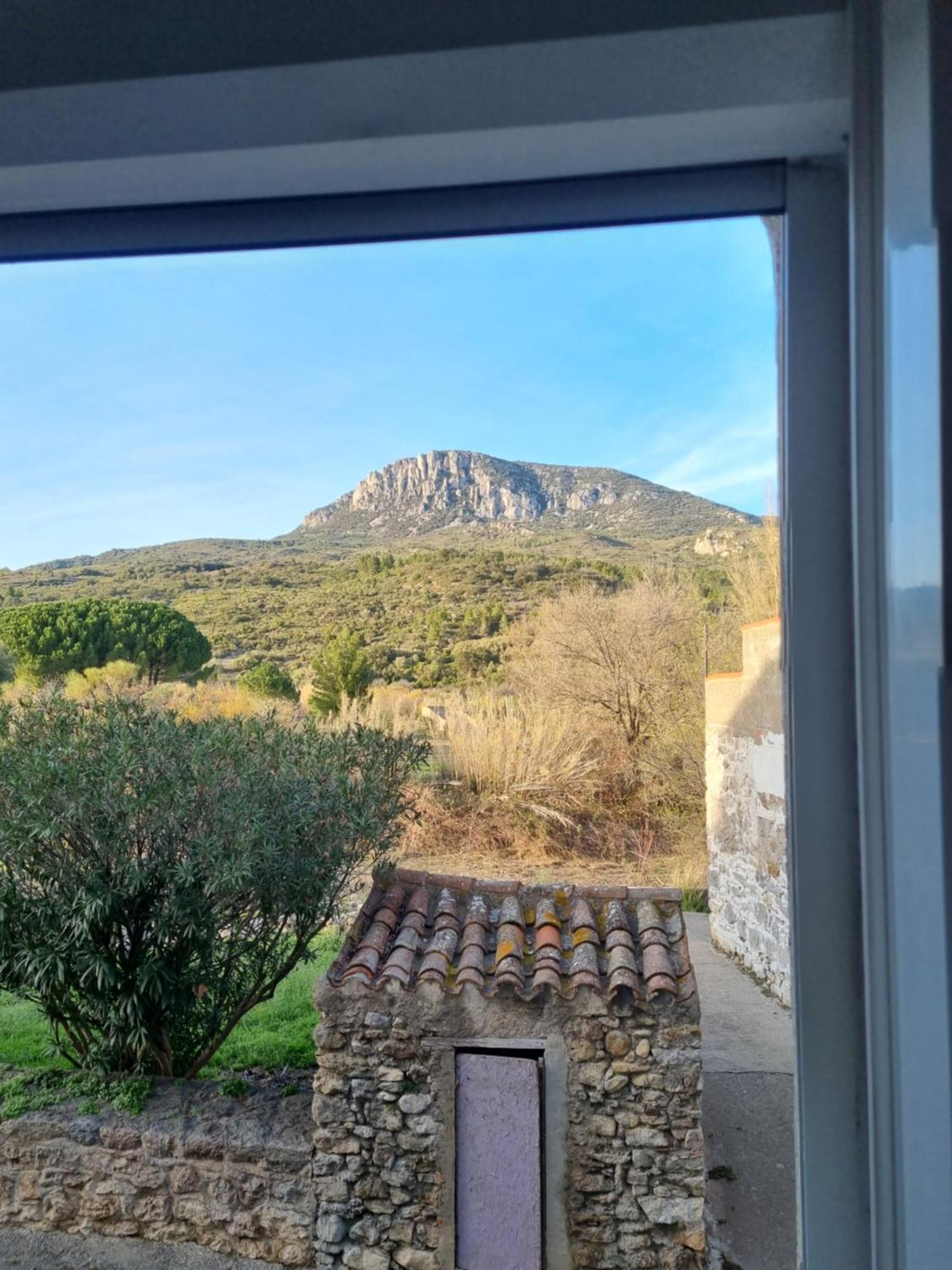 Gite Rue Tranquille Padern Dış mekan fotoğraf