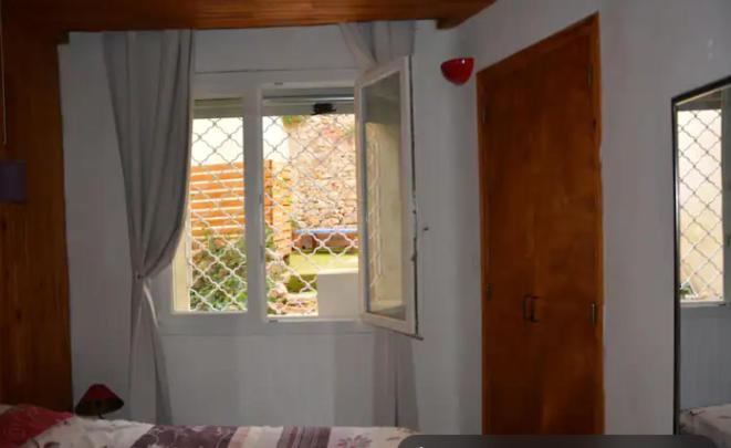 Gite Rue Tranquille Padern Dış mekan fotoğraf